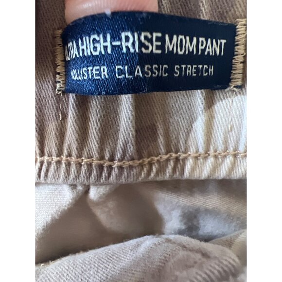 Hollister Ultra High Rise Mom Pants Camo Classic Stretch Womens Size S - Picture 4 of 10
